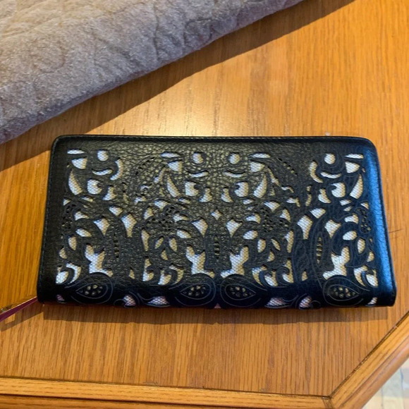Aldo Black Wallet - Picture 1 of 4